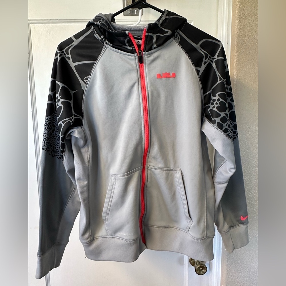 Nike LeBron James full zip hooded jacket